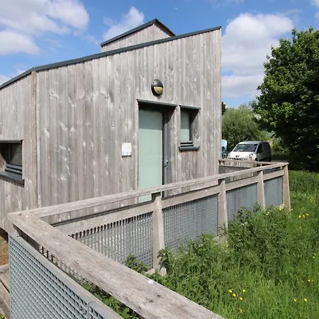 Les Ecolodges De Mont Bernanchon